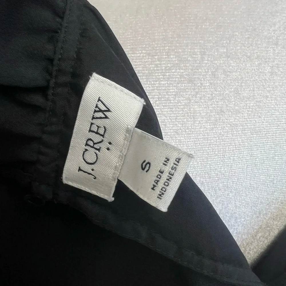 J. Crew Black Sleeveless Ruffle-Neck Shell Blouse Sz S Preppy Classic Office - Picture 5 of 7